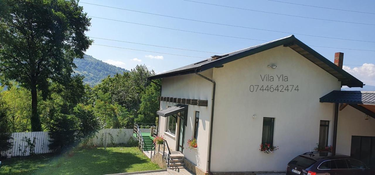 Villa Casa Yla Piatra Neamţ Exterior foto
